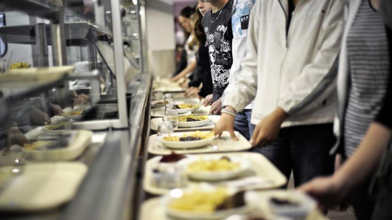 Flash actu juridique - Cantines scolaires : il faut accueillir tout le monde, ou personne