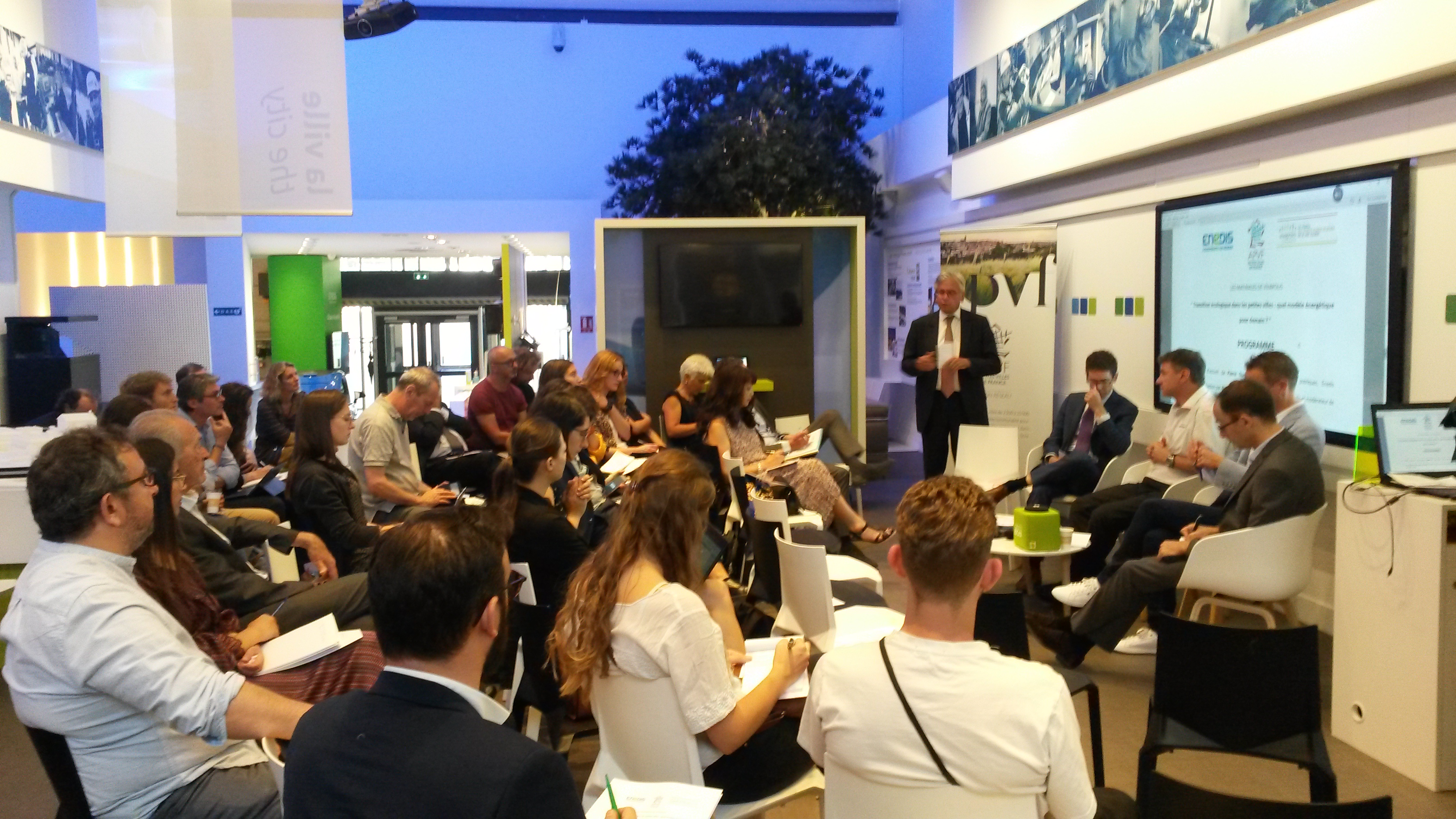 Développement durable : L’APVF partenaire d’un colloque sur la transition énergétique dans les petites villes