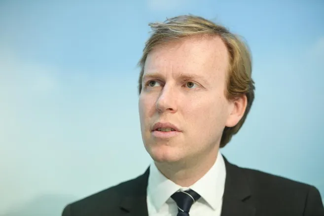 Urbanisme : le député Harold Huwart présente sa proposition de loi de simplification au bureau de l’APVF